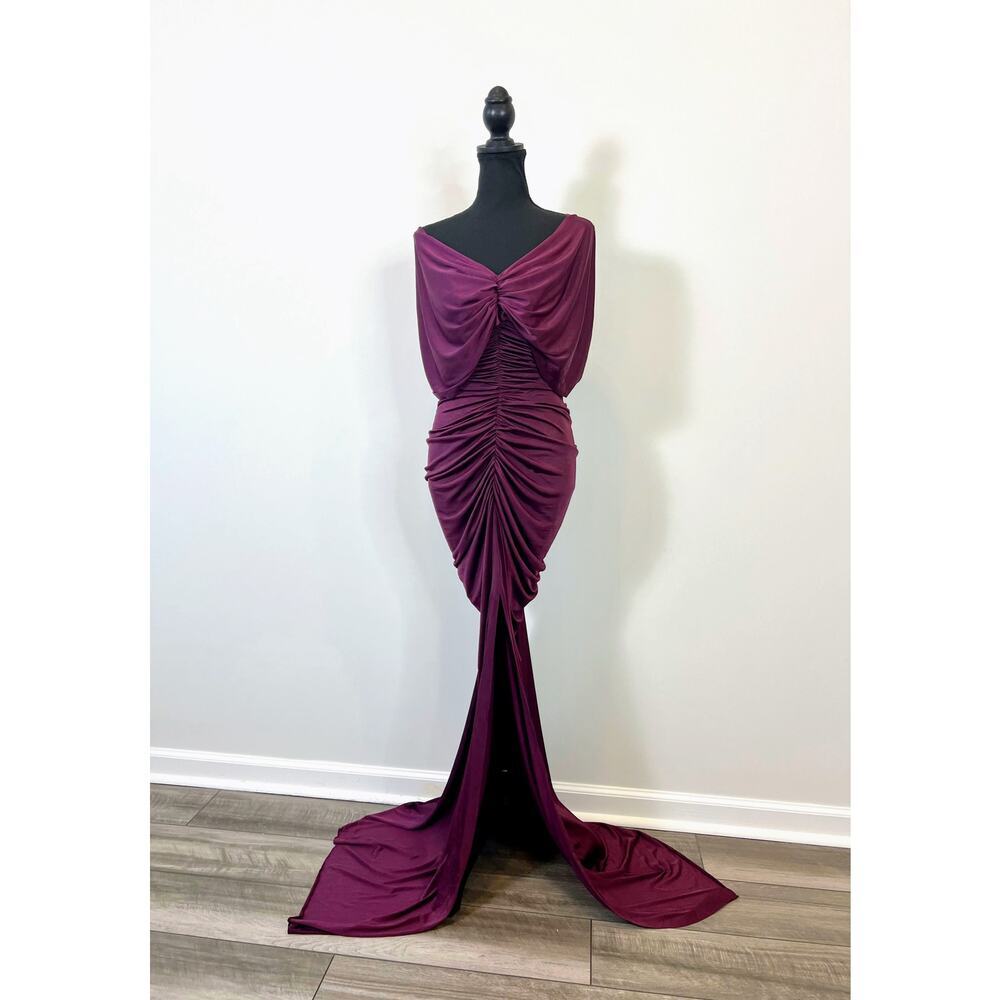 Yaura Tiara Gown Maxi Dress in Grape Size 8 Off Shoulder Lined Cocktail Party - Picture 2 of 6